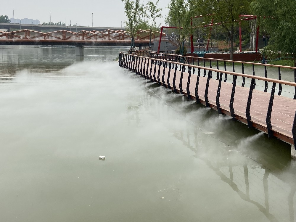 郑州雕塑公园雾森